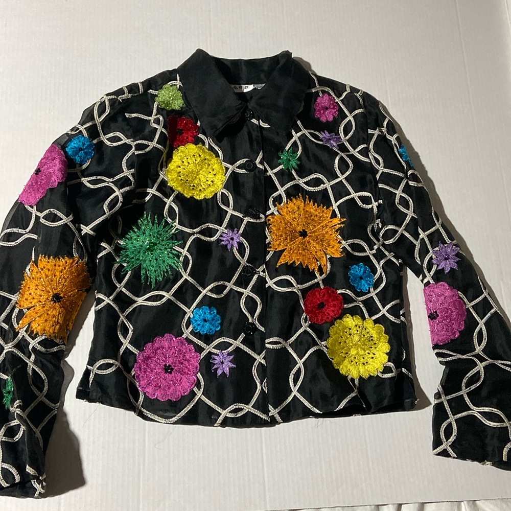 Vintage Anage 100% Silk Embroidered Jacket with lining